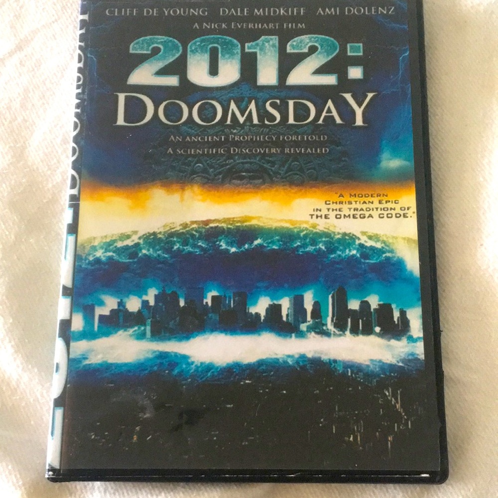 🍿 4/$20 2012 Doomsday DVD SciFi Action Widescreen Movie